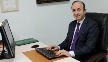 Dash Sula “zhduk” të gjitha shenjat që e lidhnin me Partinë Demokratike, pastron edhe profilin e tij në Facebook