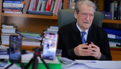 Dashnor Sula kryeinspektor, reagon Berisha: Tradhti e lartë të kapësh flamurin e Ramës, mollë e kalbur