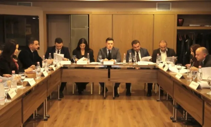 Debati pë rritjen e pagave/ Pas Ramës reagon Shoqata e Prokurorëve: Presioni i jashtëm nuk i shërben forcimit të shtetit të së drejtës