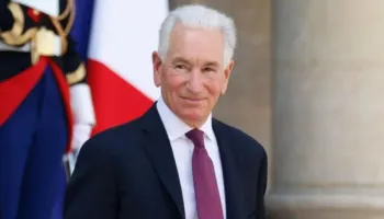 Deklaratat e ambasadorit të SHBA për rritjen e rasteve të dhunës në Francë, Parisi “ngrin” marrëdhëniet me babanë e Jared Kushner