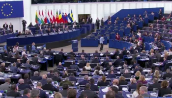 Dështojnë sanksionet ndaj Rusisë/ Hungaria vendos veton prej naftës, BE del ‘huq’ në 4-vjetorin e luftës