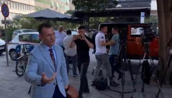 Dhunohet avokati i Ilir Metës/ Policia: U konfliktua me dy persona për makinën, e goditën fizikisht