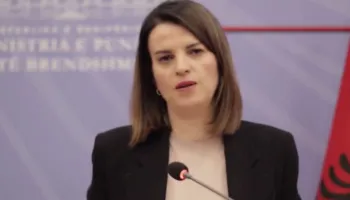 “Dhunuesit e policëve do përballen me ligjin”/ Protesta, Koçiu: Berisha një dhunues përsëritës i sulmeve ndaj…