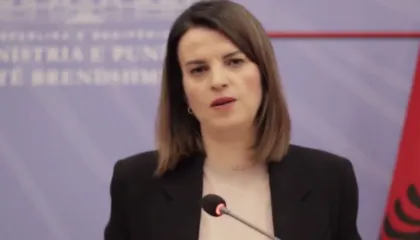 “Dhunuesit e policëve do përballen me ligjin”/ Protesta, Koçiu: Berisha një dhunues përsëritës i sulmeve ndaj…