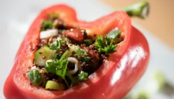 Dieta vegjetariane mund të ulë rrezikun e pesë llojeve të kancerit deri në 30%