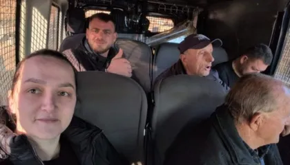 Dita 16-të e protestës! Banorët e Rrjollit paralajmërojnë grevë urie, shoqërime në Polici: Tokën nuk e marrin deri në vdekje