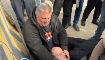 Dita e tretë e protestës në Velipojë, i moshuari bie pa ndjenja: Nesër do jemi para SPAK-ut