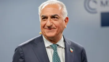 Djali i Shahut të fundit të Iranit, Reza Pahlavi: Ndihma e premtuar nga Trump ka mbërritur