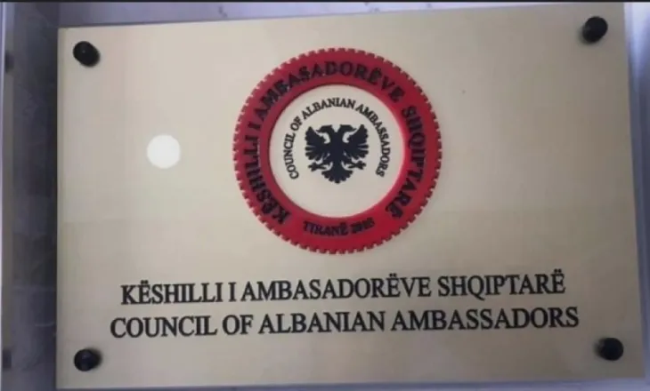 ‘Do ndjekim rrugët ligjore’/ KASH i zhgënjyer nga votimi i projektligjit për shërbimin e jashtëm në komisionet parlamentare, thirrje për tërheqje