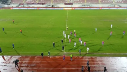 Dodaj bën “Loro Boriçin” të festojë në minutën e 95, Vllaznia mund Elbasanin dhe shkëputet në krye