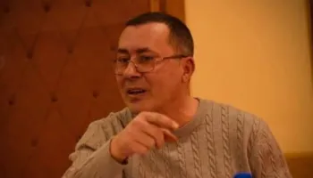 Donard Hasani: “Nuk dëgjoj, nuk shikoj, nuk flas”, vepra më e vështirë e karierës time