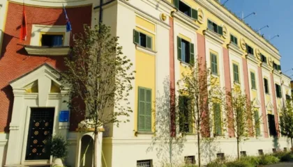 Dosja ‘5D’/ SPAK kërkon 39 vite burg për 7 zyrtarë të Bashkisë Tiranë