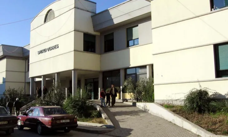 Durrës / Pritej të vuante dënimin me 18 vite burg, 63-vjeçari vdes në spital