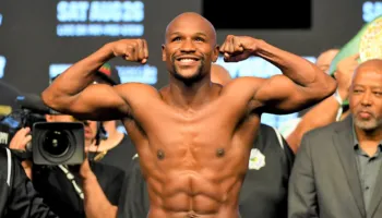 E bujshme!!! Floyd Mayweather rikthehet në ring 9 vjet nga sfida e fundit: Do të vendos rekorde të reja