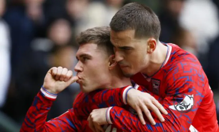 “E dimë se sa cilësor është Mehmeti”, shoku i skuadrës i thur elozhe: U gëzova shumë kur më tha se do të vinte te Ipswich-i