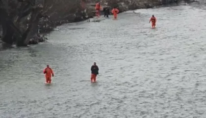 E mori rrjedha e ujit pas aksidentit në Klos, gjendet trupi i 30-vjeçarit në liqenin e Ulzës