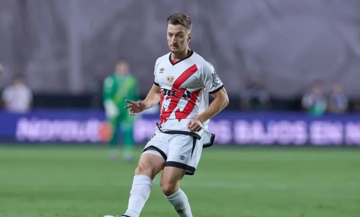 E pazakontë me futbollistin e Kombëtares në La Liga! Pas protestës për kushtet, ndeshja shtyhet nga federata për…