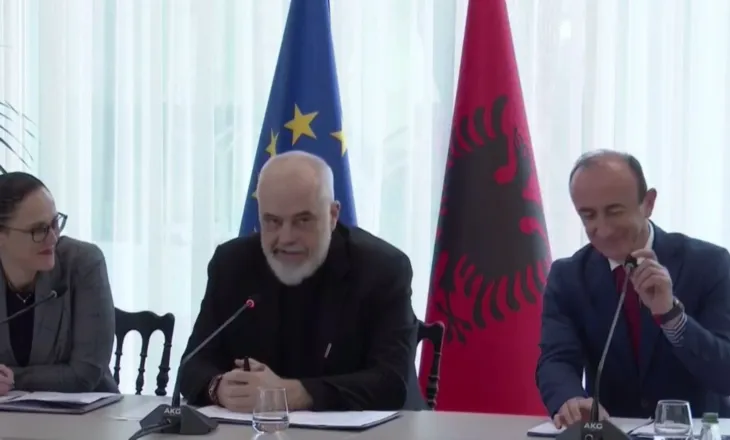 E prezantoi si kryeinspektor, Dashnor Sula i thurr elozhe Ramës: Je njeri me shumë vizion…