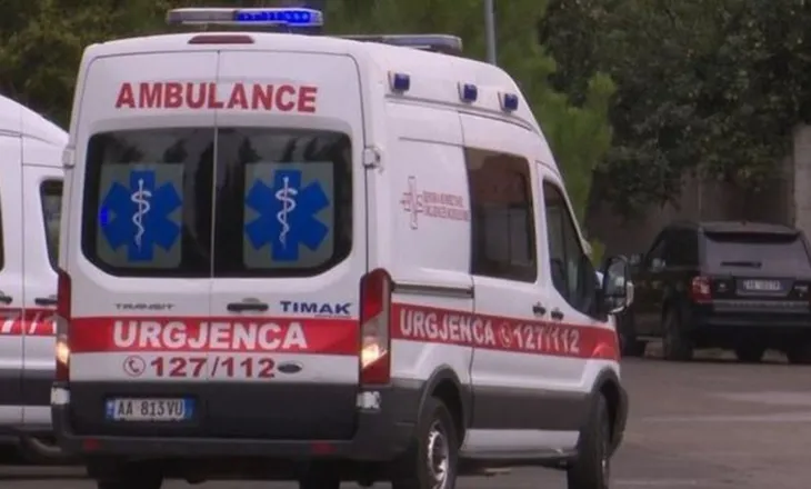 E rëndë! Po riparonte makinën në servis, humb jetën 23-vjeçari në Librazhd