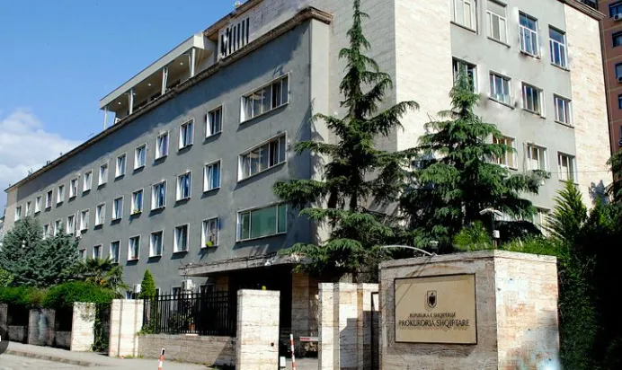 Edhe Prokurorët kundër kryeministrit Rama!