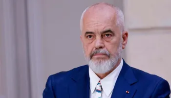 Edi Rama reagon pas sulmeve ajrore në Iran: Shqipëria është përballur me fytyrën barbare të regjimit të Teheranit