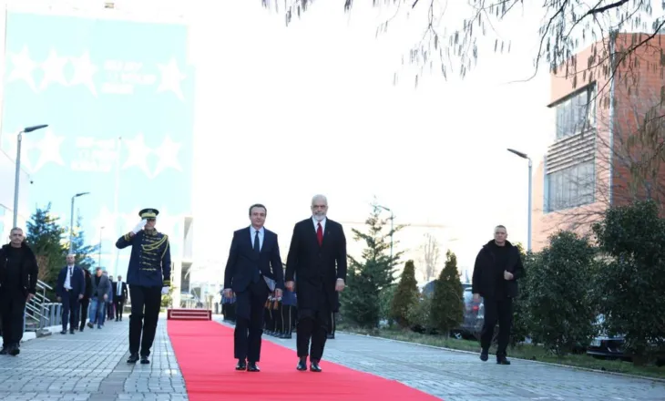 Edi Rama uron Kosovën për 18-vjetorin e Pavarësisë