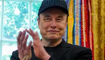 Elon Musk synon të bëhet trilioner – ja si SpaceX mund ta ndihmojë