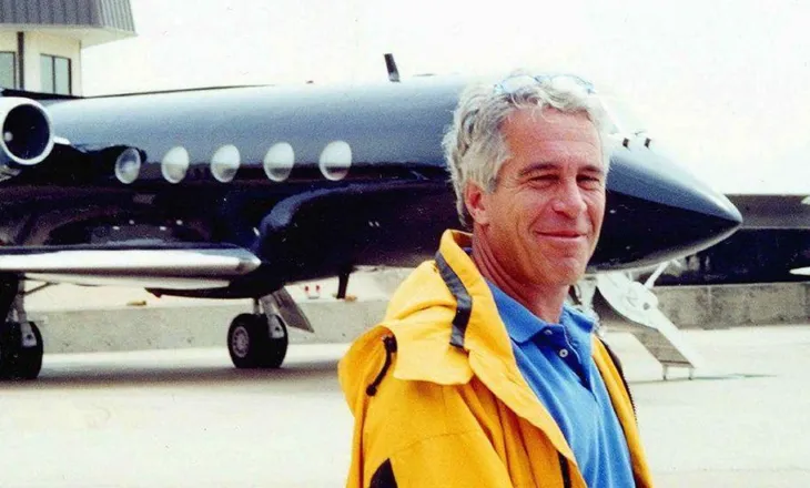 EMRI/ Modeles shqiptare i del emri në dosjen “Epstein”, milioneri amerikan i ofroi udhëtim me avion privat dhe makinë mijëra paund