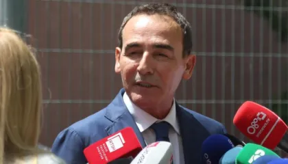 Engjëll Agaçi largohet nga detyra si Sekretar i Këshillit të Ministrave