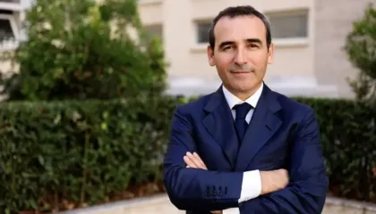 Engjëll Agaçi largohet nga detyra, zevendesohet Nga Elsonida Rama