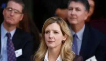 “Epstein”, ish-këshilltarja juridike e Obamës jep dorëheqjen nga firma ligjore…