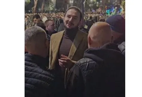 Ervin Salianji në protestën e opozitës