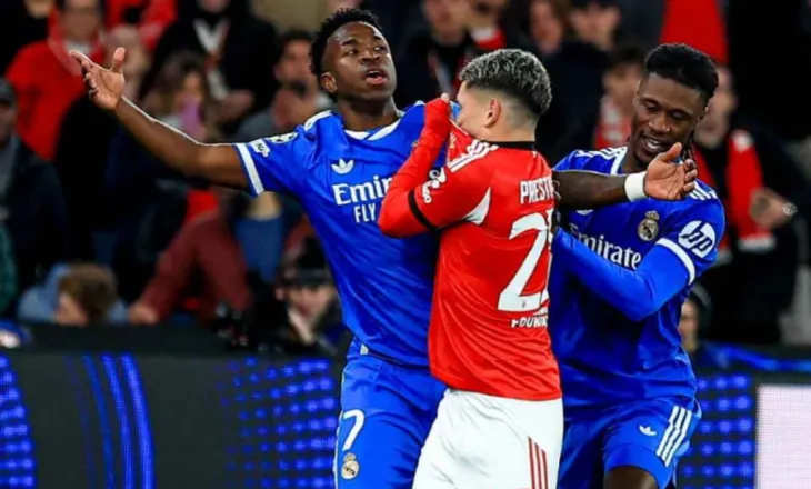 Është vënë në shënjestër për racizëm ndaj Viniciusit, lojtari i Benfikës zbulon çfarë i tha brazilianit