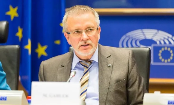 Eurodeputeti gjerman debat me Ballën: Pse Shqipëria merr pjesë në Bordin e Paqes, BE nuk e ka bërë?