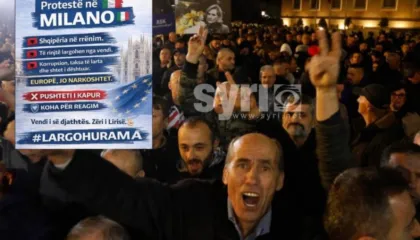 ‘Europë, jo narkoshtet! Të rinjtë largohen…!’/ Shqiptarët protestojnë në Milano: Rama largohu