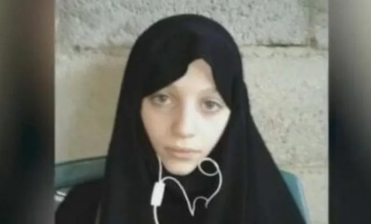 Eva Dumani kthehet në Shqipëri pas një “operacioni sekret”, prej vitesh e mbyllur në kampet siriane