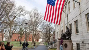 ‘Fabrikë ideologjie woke’ – Pentagoni ndërpret lidhjet akademike me Harvardin: Qendër anti-Amerikane