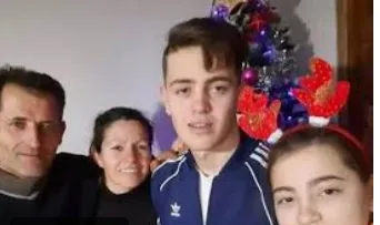 Familja që u shua në Itali, dhimbje e lotë në Shqipëri