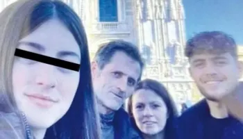 Familja shqiptare u shua në Itali, nxënësit homazhe 15-vjeçares: Xhesika, ti jeton përgjithmonë në zemrat tona!
