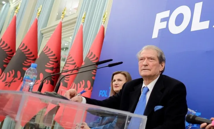 “Fatin e tij, do ta pësojë”/ Berisha: Kanë depozituar në Durrës mijëra tonelata helme të rrezikshme, 20 shkurti…