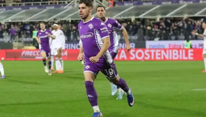 Fiorentina e pëson në fund, i ikën fitorja prej duarsh dhe nuk shkëputet dot nga zona e ftohtë (video)