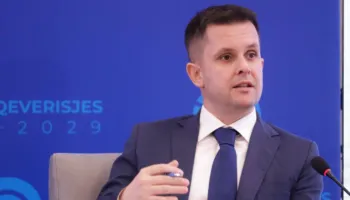 Fjalimi 2 orësh, Alimehmeti: Rama është bërë krejt si Enver Hoxha