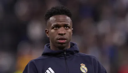 Flamengo ëndërron rikthimin e Vinicius: Më 2027 nuk do të paguajmë asgjë te Reali