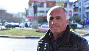 Flet daja hero, 12 vite në kërkim të mbesës: Çfarë më tha Eva kur mbërriti nga Siria në…