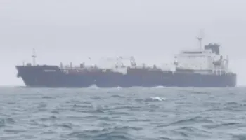 ‘Flota në hije’ ruse sfidon sanksionet perëndimore: Cisterna me naftë kalojnë pothuajse pa pengesa në Kanalin Anglez