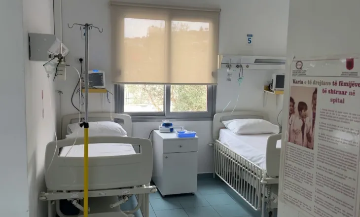 Fluks i lartë në pediatrinë e Vlorës/ Më shumë se 60 fëmijë vizitohen çdo ditë, virozat në rritje