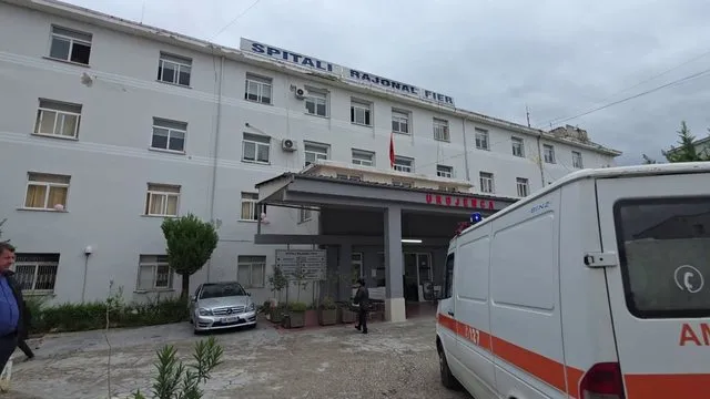 Fluks në urgjencën e Fierit/ Çdo ditë mbi 120 pacientë, mjekët: Gripi po zgjat më shumë