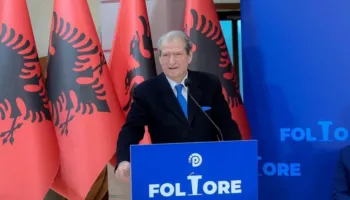 Foltoret e PD/ Berisha në ora 18.00, bashkëbisedim me qytetarët dhe simpatizantët në Krujë