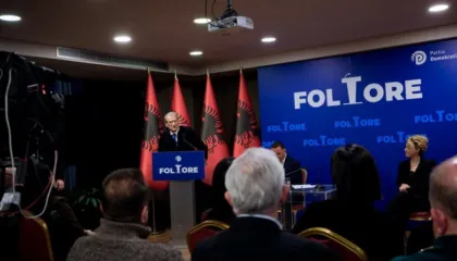 ‘Foltorja’ e PD vazhdon aksionin/ Sot në Sukth, Berisha bashkëbisedim të hapur me qytetarët