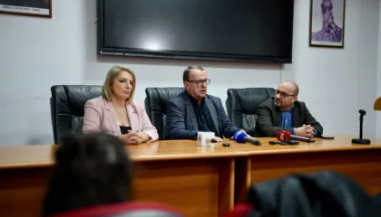 Forumi 26 /Një paradigmë e re organizimi për letërsinë shqipe